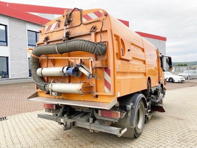 Balayeuse de voirie Mercedes-Benz Atego 1324 4x2 Atego 1324 4x2, Kehrmaschine Explorer 8: photos 13