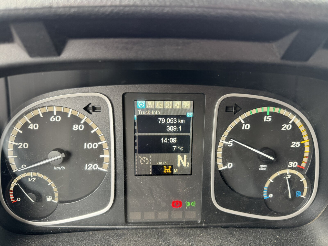 Mercedes-Benz Atego 1530 K 4x2 Atego 1530 K 4x2, 2x AHK - Camion benne: photos 3 Mercedes-Benz Atego 1530 K 4x2 Atego 1530 K 4x2, 2x AHK - Camion benne: photos 3