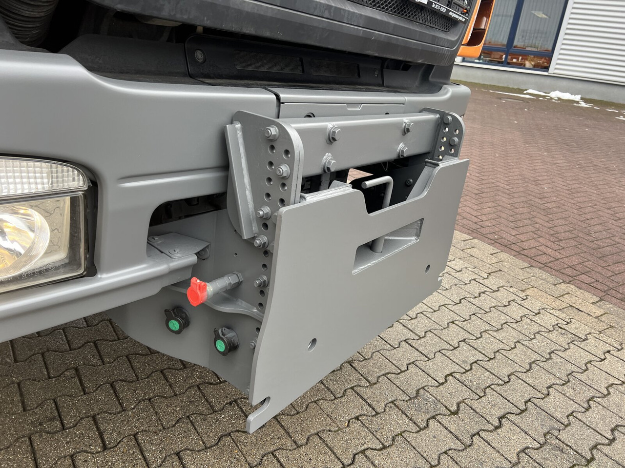 Mercedes-Benz Axor 1833 AK 4x4 Axor 1833 AK 4x4, Winterdienstausstattung - Camion benne: photos 4 Mercedes-Benz Axor 1833 AK 4x4 Axor 1833 AK 4x4, Winterdienstausstattung - Camion benne: photos 4