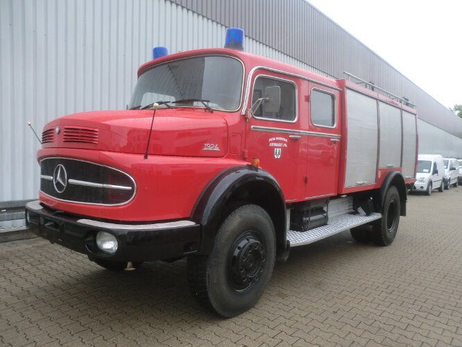 Mercedes-Benz LAK 1924 4x4 TLF LAK 1924 4x4 TLF, Feuerwehr - Camion de pompier: photos 1 Mercedes-Benz LAK 1924 4x4 TLF LAK 1924 4x4 TLF, Feuerwehr - Camion de pompier: photos 1