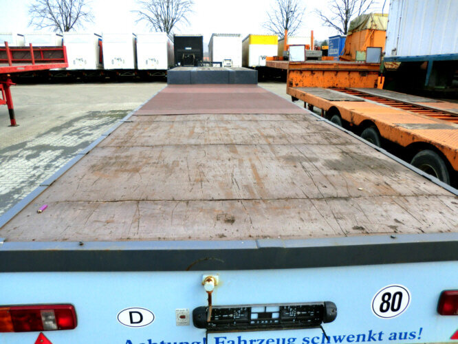 SAnh Plattform ZORZI (I) Tieflader-Auflieger - Semi-remorque surbaissé: photos 3 SAnh Plattform ZORZI (I) Tieflader-Auflieger - Semi-remorque surbaissé: photos 3