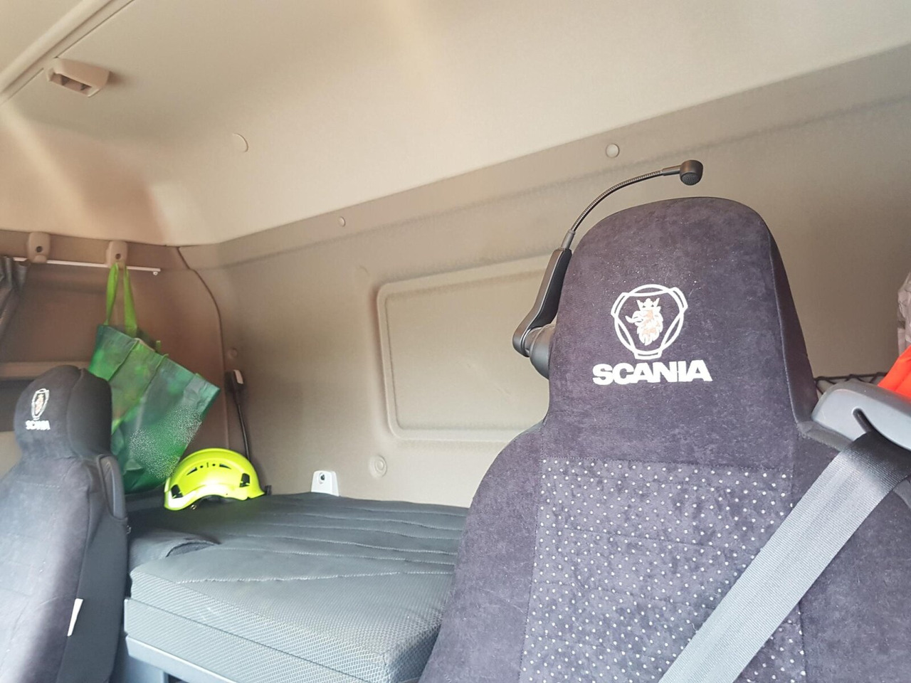 Scania G 450 / 6x2/4 G 450 /6x2/4, Meiller AK 16 MTG, Funk, Teleskop - Camion multibenne: photos 5 Scania G 450 / 6x2/4 G 450 /6x2/4, Meiller AK 16 MTG, Funk, Teleskop - Camion multibenne: photos 5