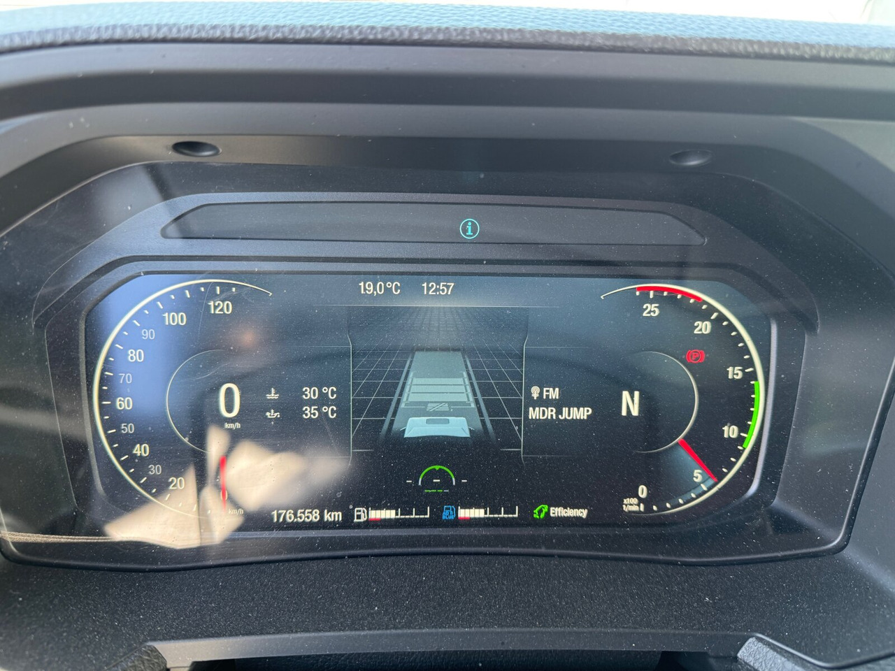 MAN TGX 18.470 4x2 BL TGX 18.470 4x2 BL, Retarder, Navi - Tracteur routier: photos 3 MAN TGX 18.470 4x2 BL TGX 18.470 4x2 BL, Retarder, Navi - Tracteur routier: photos 3