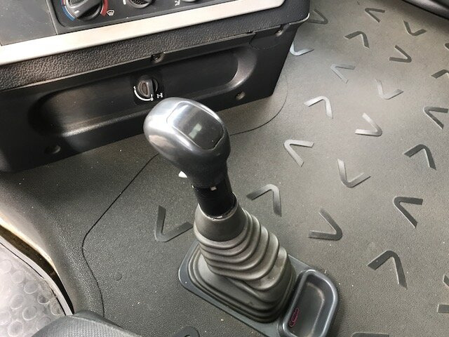 Stralis AS440S45 T/P 4x2 ONLY FOR SPAREPARTS!!! Stralis AS440S45 T/P 4x2 ActiveSpace - Tracteur routier: photos 5 Stralis AS440S45 T/P 4x2 ONLY FOR SPAREPARTS!!! Stralis AS440S45 T/P 4x2 ActiveSpace - Tracteur routier: photos 5