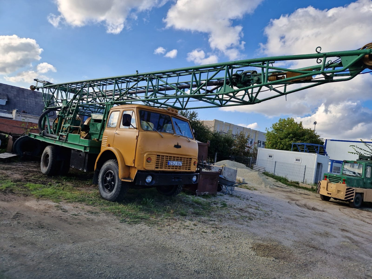 URB 3A3 - Foreuse: photos 1 URB 3A3 - Foreuse: photos 1