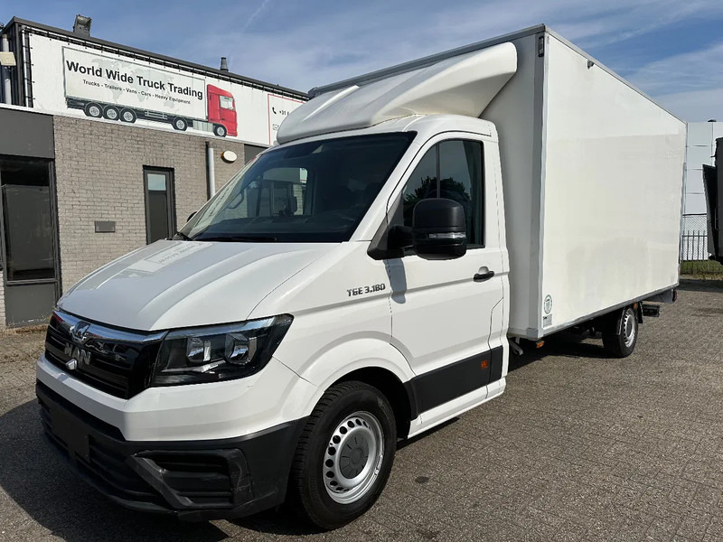 MAN TGE TGE 3.180 + 360 CAMERA + LIFT + EURO 6B + AIRCO + 720 KG LOADING + 3 SEATS - Fourgon grand volume: photos 1 MAN TGE TGE 3.180 + 360 CAMERA + LIFT + EURO 6B + AIRCO + 720 KG LOADING + 3 SEATS - Fourgon grand volume: photos 1