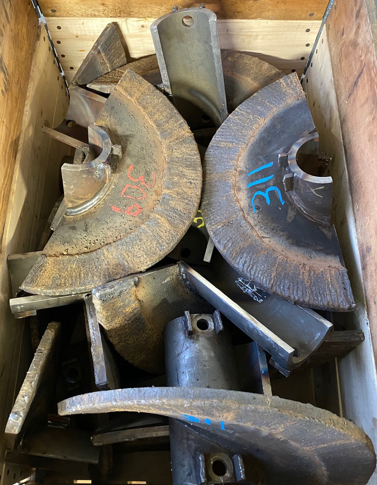 Roadtec Ersatzteile SB2500/SB1500 - Travaux routiers: photos 1 Roadtec Ersatzteile SB2500/SB1500 - Travaux routiers: photos 1