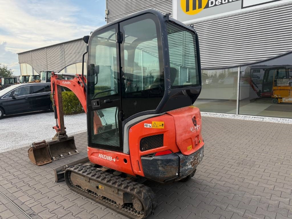Kubota KX 018-4 - Mini pelle: photos 2 Kubota KX 018-4 - Mini pelle: photos 2