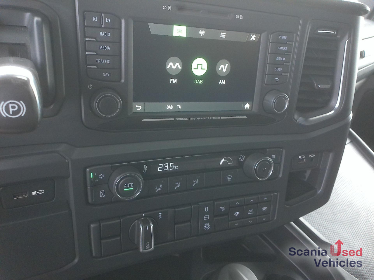 SCANIA R 450 A4x2EB - Tracteur routier: photos 2 SCANIA R 450 A4x2EB - Tracteur routier: photos 2