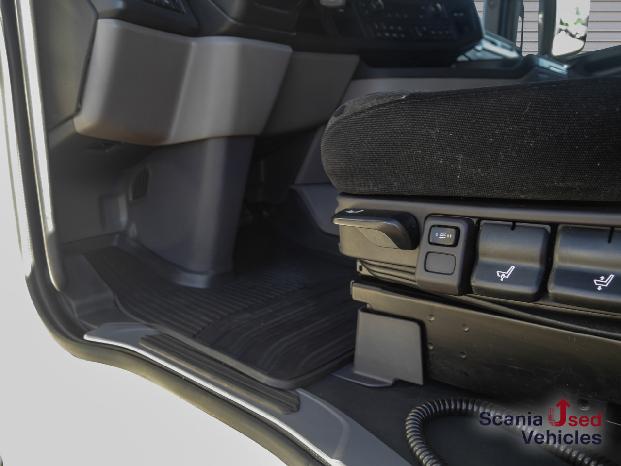 SCANIA R 460 A4x2EB - SUPER - - Tracteur routier: photos 4 SCANIA R 460 A4x2EB - SUPER - - Tracteur routier: photos 4