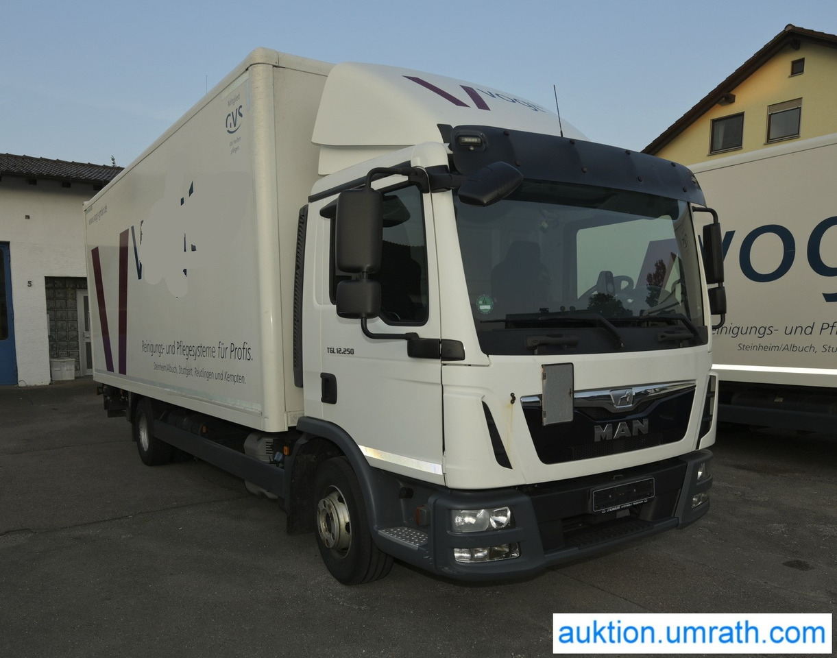 MAN TGL 12.250 4x2 L/BL Koffer Ladebordwand Klimaautomatik NAVI Luftfederung Automatikgetriebe EURO 6 - Camion fourgon: photos 3 MAN TGL 12.250 4x2 L/BL Koffer Ladebordwand Klimaautomatik NAVI Luftfederung Automatikgetriebe EURO 6 - Camion fourgon: photos 3