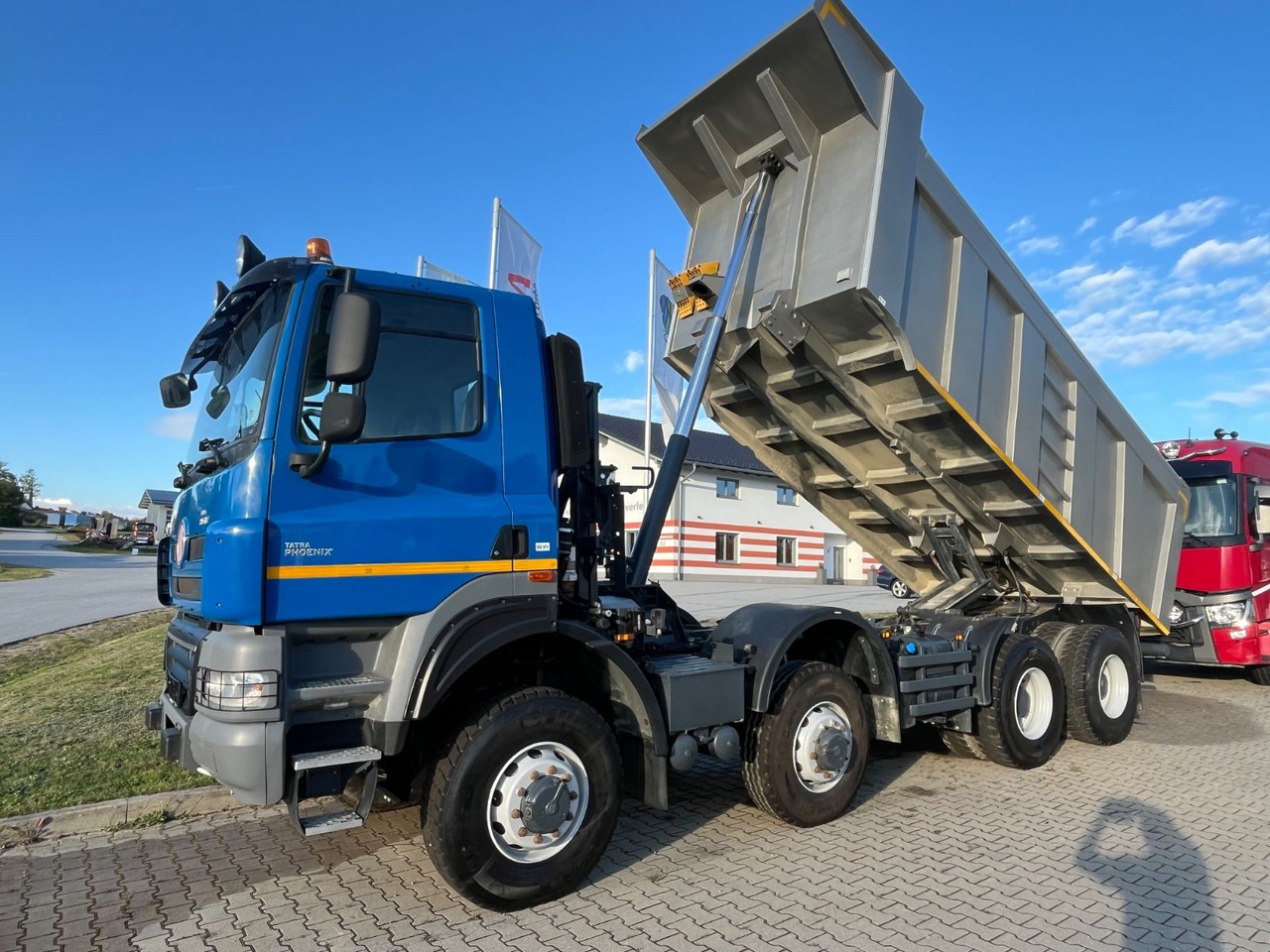 Tatra Phoenix 460T 158 8x8 20m³ Kippmulde - Camion benne: photos 1 Tatra Phoenix 460T 158 8x8 20m³ Kippmulde - Camion benne: photos 1