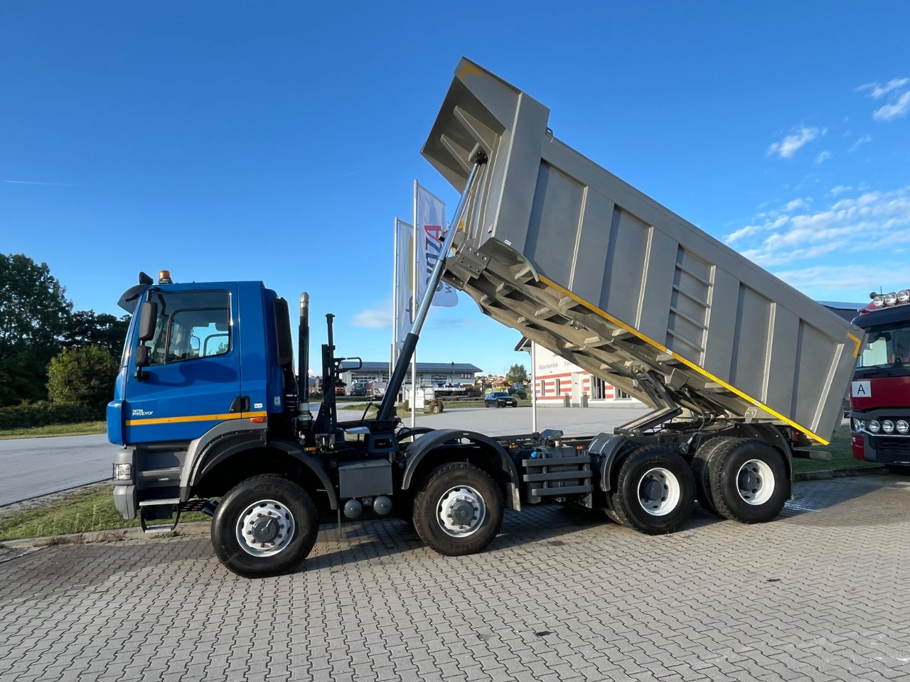 Tatra Phoenix 460T 158 8x8 20m³ Kippmulde - Camion benne: photos 3 Tatra Phoenix 460T 158 8x8 20m³ Kippmulde - Camion benne: photos 3