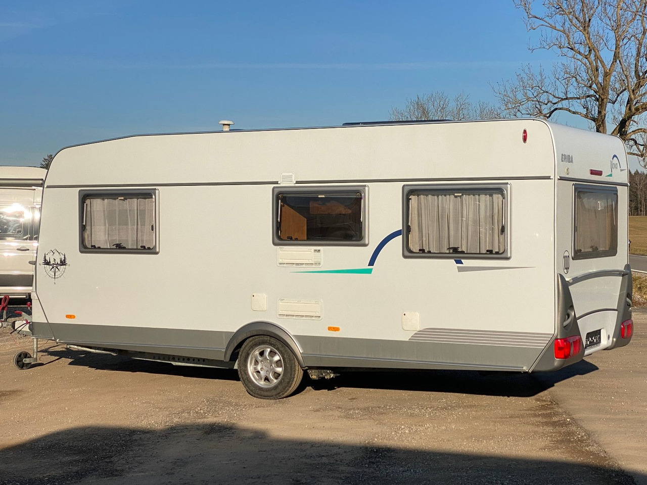 Caravane HYMER / ERIBA / HYMERCAR Nova 530 Swing mit Längsbetten und Moser, top Zu: photos 8
