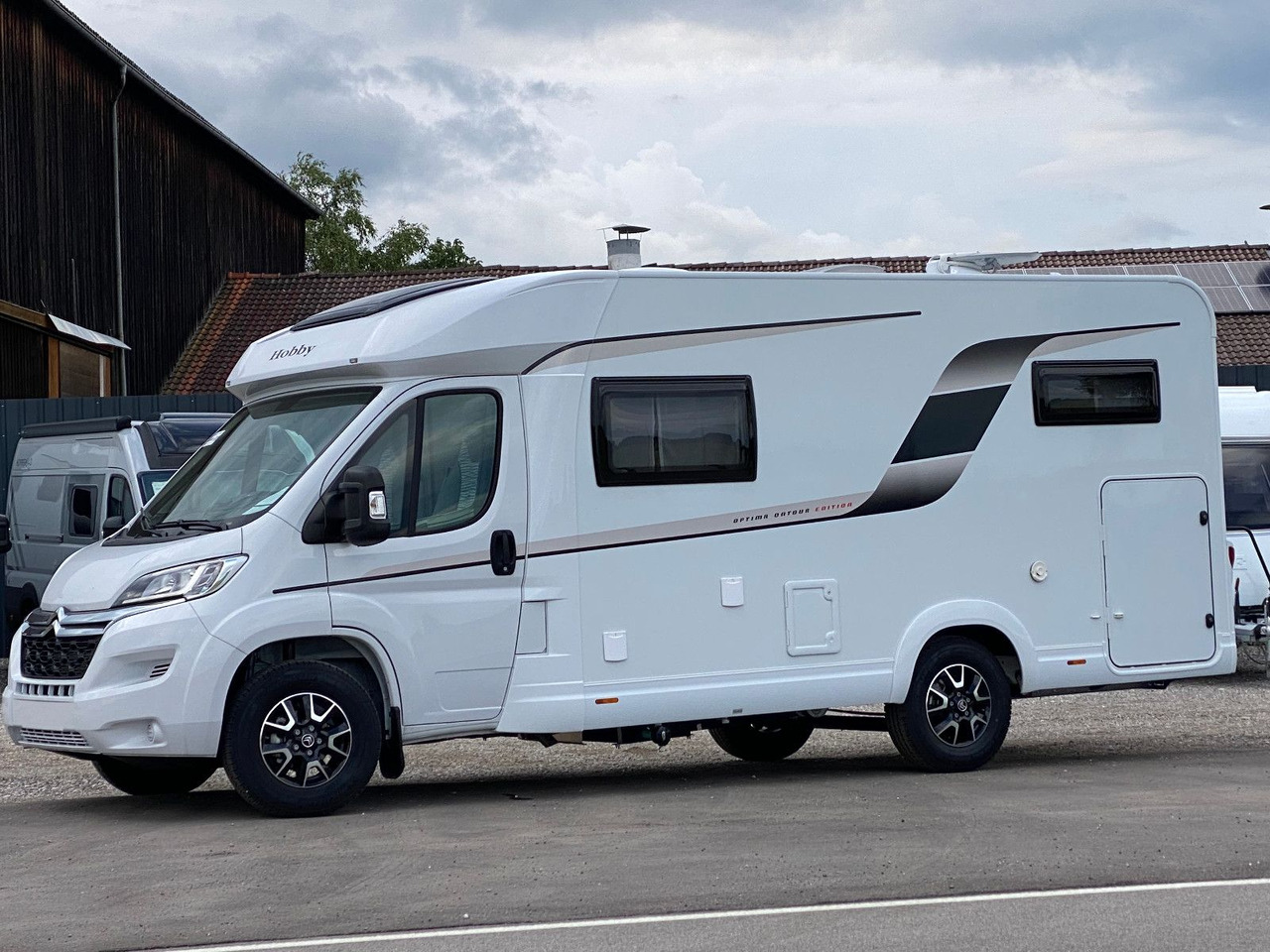 Hobby Optima Ontour Edition V65 GE Navi Markise SAT - Camping-car profilé: photos 4 Hobby Optima Ontour Edition V65 GE Navi Markise SAT - Camping-car profilé: photos 4