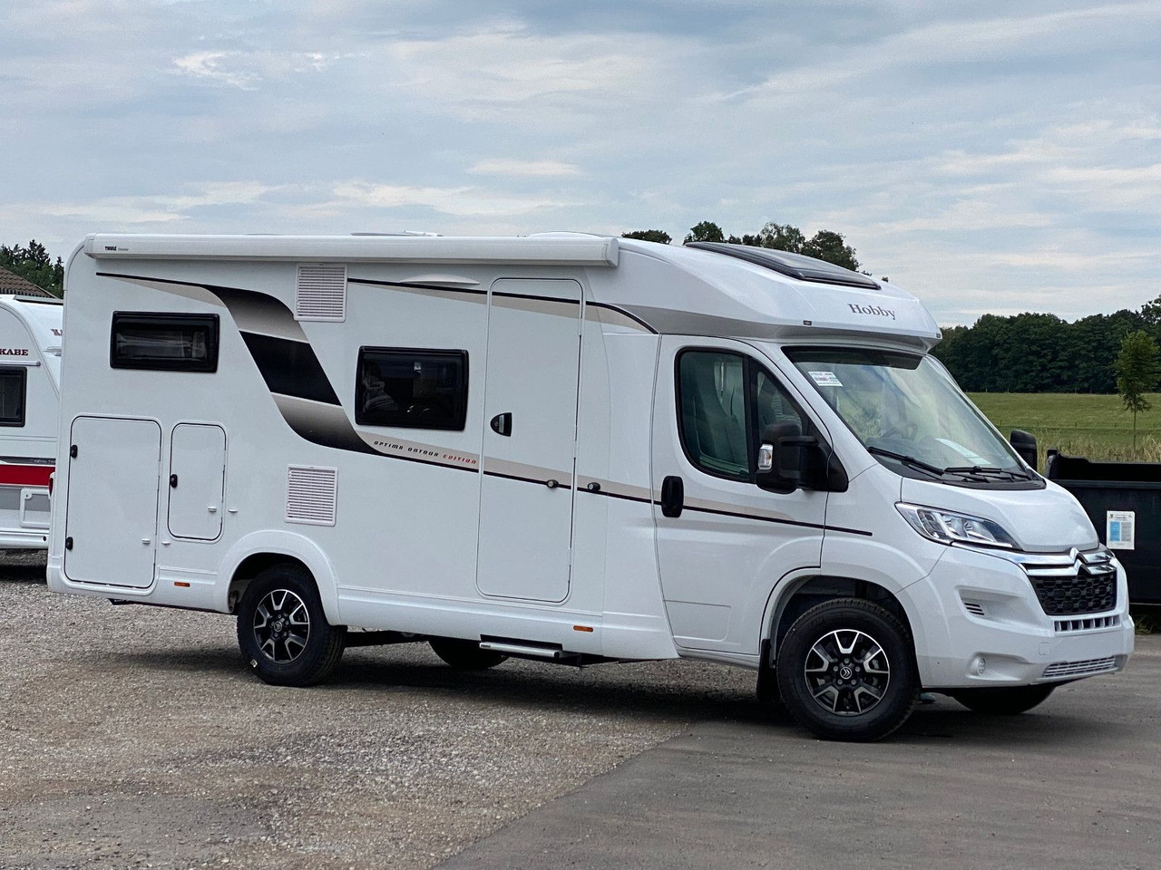 Hobby Optima Ontour Edition V65 GE Navi Markise SAT - Camping-car profilé: photos 3 Hobby Optima Ontour Edition V65 GE Navi Markise SAT - Camping-car profilé: photos 3