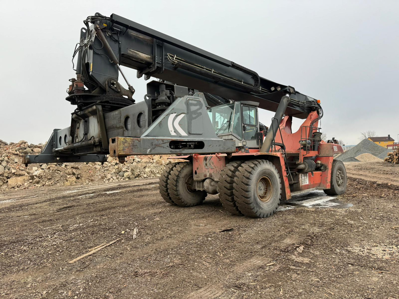 KALMAR DRF420-60S5 BJ: 2007 BStd: 32773h - Chariot porte-conteneur: photos 5 KALMAR DRF420-60S5 BJ: 2007 BStd: 32773h - Chariot porte-conteneur: photos 5