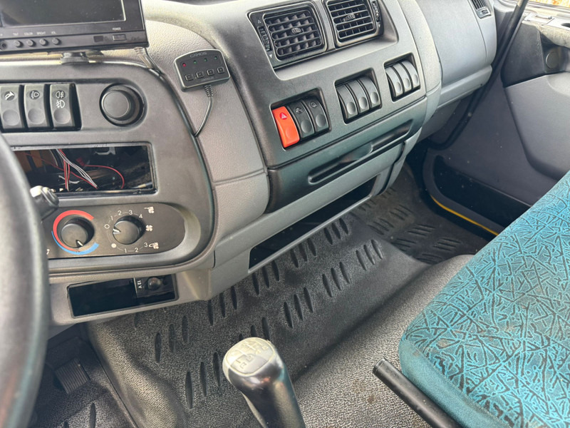 Camion fourgon DAF LF 45.180 / Manual / Tail Lift / NL Truck: photos 8