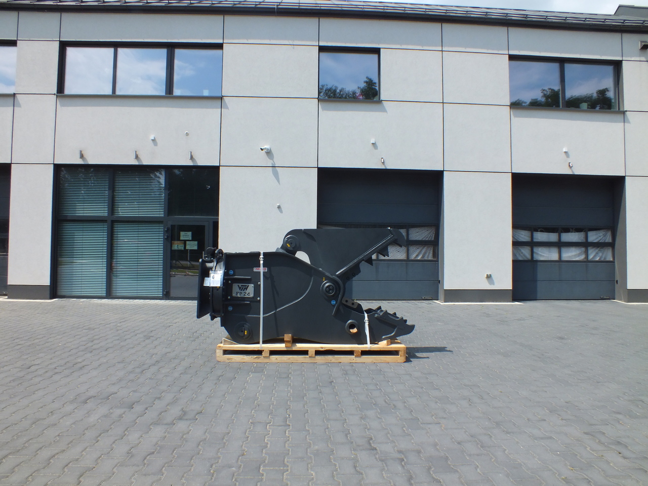 VTN FP 24 Hydraulic Rotating Pulveriser Crusher 2525 KG - Cisaille de démolition pour Pelle: photos 2 VTN FP 24 Hydraulic Rotating Pulveriser Crusher 2525 KG - Cisaille de démolition pour Pelle: photos 2