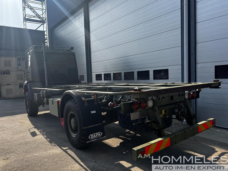 MAN 18.225 LAC 4x4 - Camion: photos 3 MAN 18.225 LAC 4x4 - Camion: photos 3