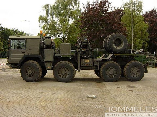 Remorqueuse MAN 27.365 VFAEG 8x8: photos 7