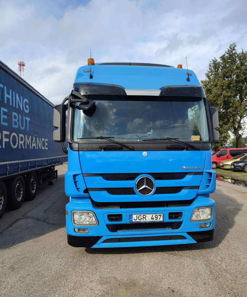 Mercedes-Benz 2544 - Camion plateau: photos 4 Mercedes-Benz 2544 - Camion plateau: photos 4