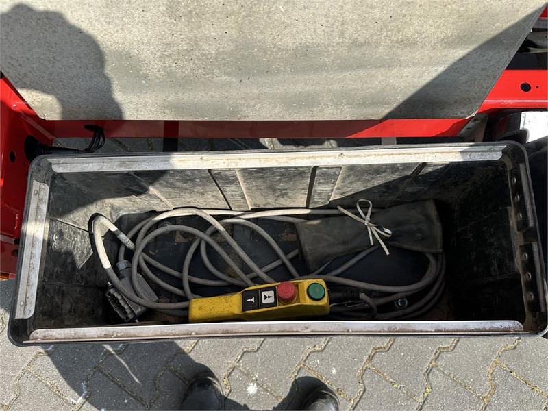 Nacelle à mât vertical Böcker Arriva HD 30 Furniture lift, 2019, 2.989 hours!: photos 6