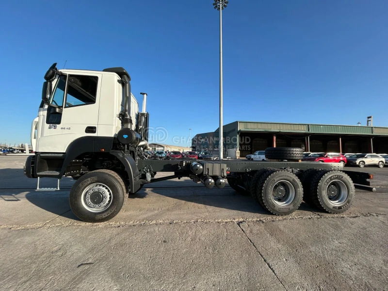 ASTRA HD9 6x6 CHASSIS - Barcelona Stock - Châssis cabine: photos 2 ASTRA HD9 6x6 CHASSIS - Barcelona Stock - Châssis cabine: photos 2