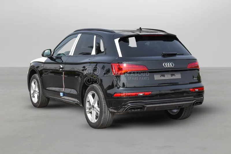 Audi Q5 AWD quattro with ultra technology - SUV: photos 4 Audi Q5 AWD quattro with ultra technology - SUV: photos 4