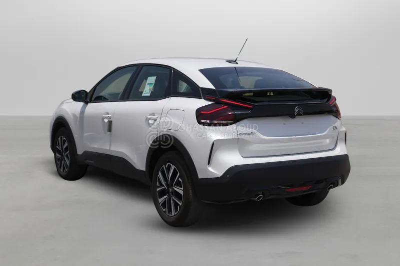 Citroen C4 4X2 - Berline: photos 4 Citroen C4 4X2 - Berline: photos 4