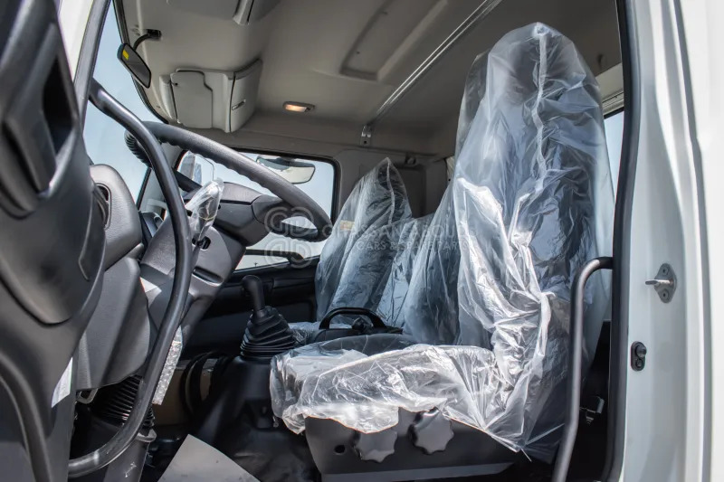 Hino 500 FG 4x2 Chassis - Châssis cabine: photos 5 Hino 500 FG 4x2 Chassis - Châssis cabine: photos 5