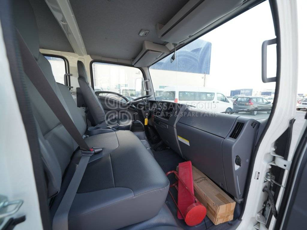 Châssis cabine ISUZU NPR 85 CREW CABIN MY24: photos 12