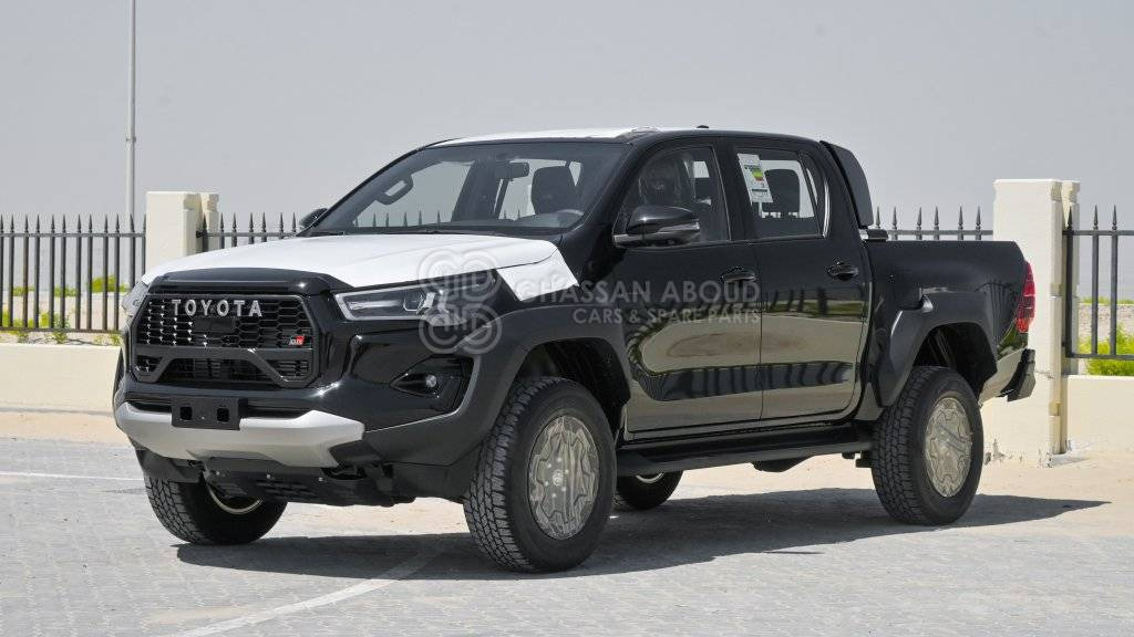 TOYOTA HILUX DC 2.8L DIESEL 4X4 GR-S A/T MY24 - Pick-up: photos 1 TOYOTA HILUX DC 2.8L DIESEL 4X4 GR-S A/T MY24 - Pick-up: photos 1