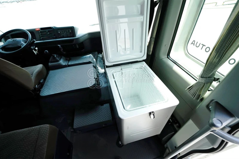 Toyota Coaster - Autocar: photos 5 Toyota Coaster - Autocar: photos 5