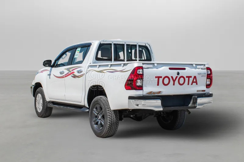 Toyota Hilux 4X4 Double Cabin - Pick-up, Utilitaire double cabine: photos 3 Toyota Hilux 4X4 Double Cabin - Pick-up, Utilitaire double cabine: photos 3