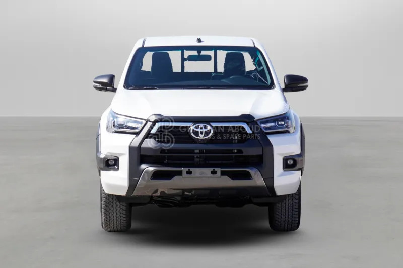 Toyota Hilux 4X4 - Pick-up: photos 2 Toyota Hilux 4X4 - Pick-up: photos 2