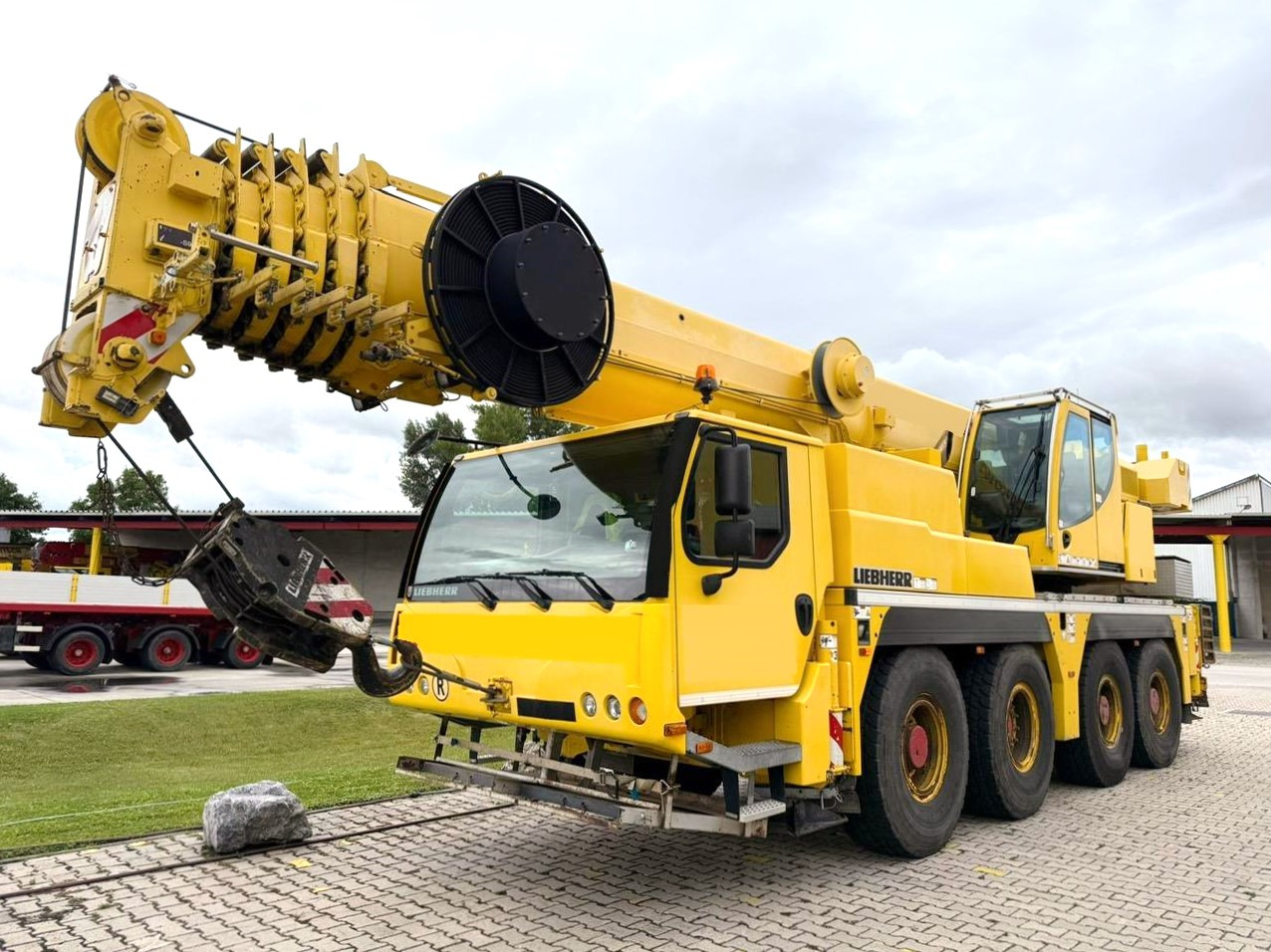 LIEBHERR LTM 1070-4.2 - Grue: photos 4 LIEBHERR LTM 1070-4.2 - Grue: photos 4
