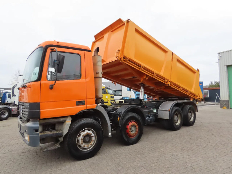 Mercedes-Benz Actros 3240 Manual, steel dumper! Great condition! - Camion benne: photos 1 Mercedes-Benz Actros 3240 Manual, steel dumper! Great condition! - Camion benne: photos 1
