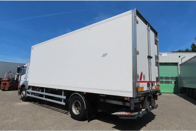 Mercedes-Benz Axor 1828 TK TS500, Lamberet. Very good condition - Camion frigorifique: photos 5 Mercedes-Benz Axor 1828 TK TS500, Lamberet. Very good condition - Camion frigorifique: photos 5