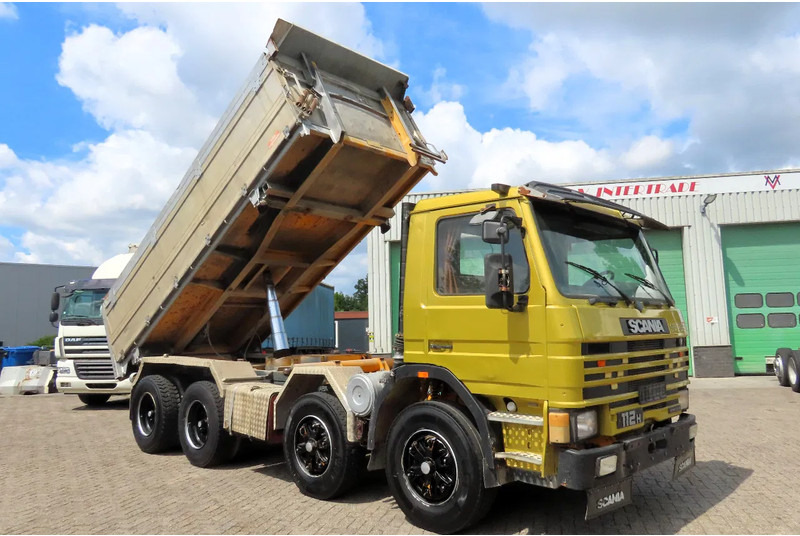 Scania 112 - 360 8x4, GREAT CONDITION! 100% VERY CLEAN - Camion benne: photos 1 Scania 112 - 360 8x4, GREAT CONDITION! 100% VERY CLEAN - Camion benne: photos 1