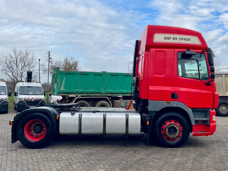 DAF CF 85.430 original Belgian truck! GREAT CONDITION! - Tracteur routier: photos 4 DAF CF 85.430 original Belgian truck! GREAT CONDITION! - Tracteur routier: photos 4