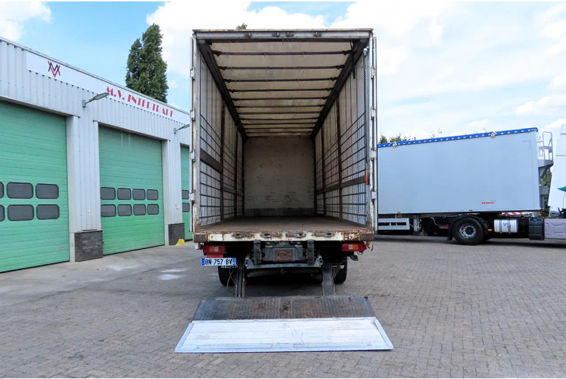 Camion à rideaux coulissants Volvo FM 340 6x2, TOP Condition truck!!: photos 17