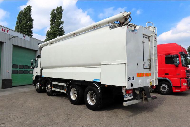 Camion citerne Volvo FMX 450 8x4 AUGER, radio control, 7 COMP. Full Volvo Service! . EXCELLENT condition: photos 7