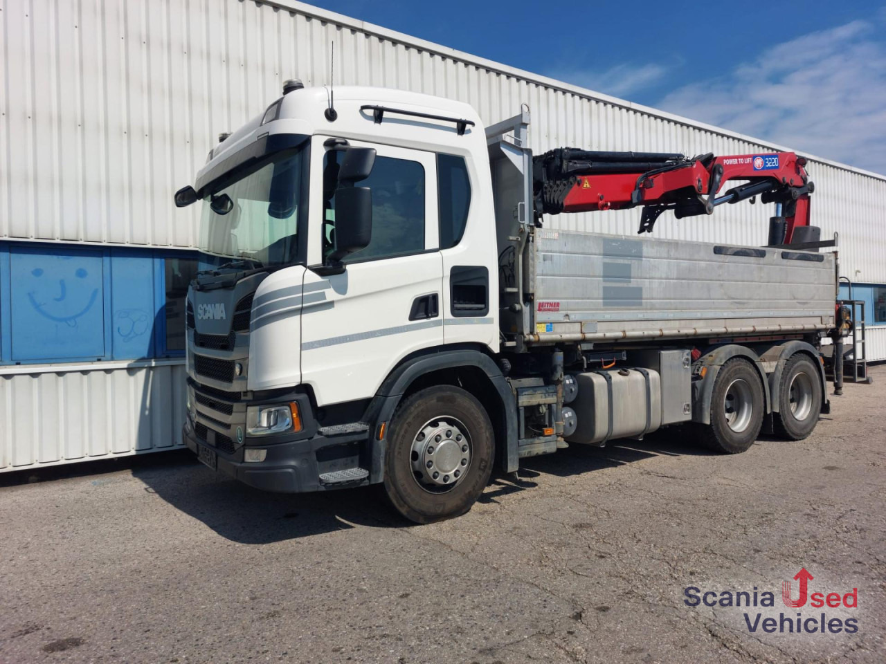 SCANIA G 410 B6x4NB Kipper+HMF3220+JIB - Camion benne, Camion grue: photos 1 SCANIA G 410 B6x4NB Kipper+HMF3220+JIB - Camion benne, Camion grue: photos 1