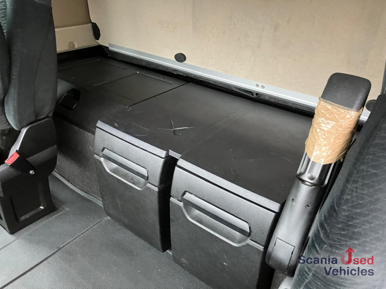 MERCEDES-BENZ Actros 1848 Retarder Blatt/Luft Retarder! - Tracteur routier: photos 4 MERCEDES-BENZ Actros 1848 Retarder Blatt/Luft Retarder! - Tracteur routier: photos 4