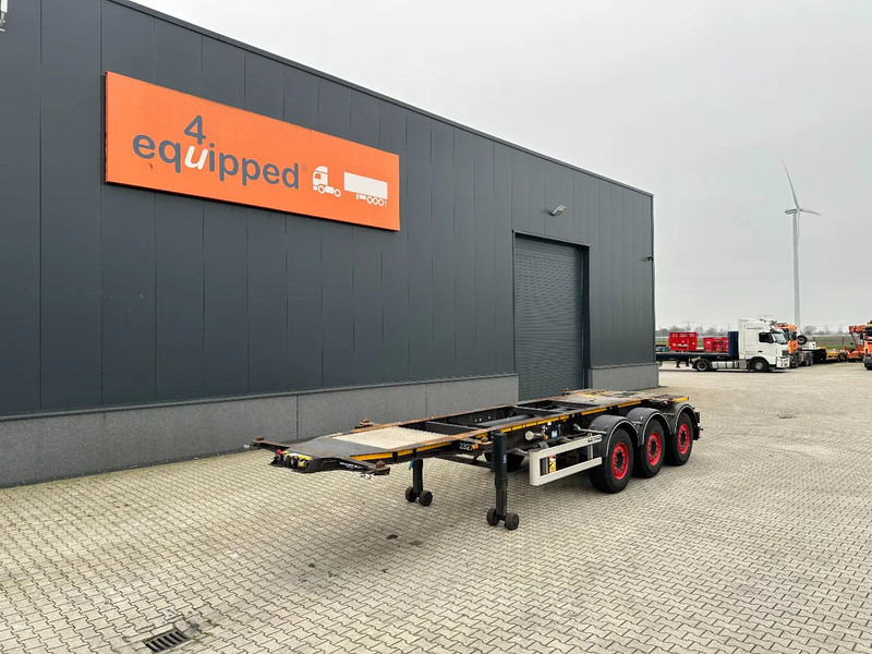 Burg 20FT ADR (EX/II, EX/III, FL, AT) Chassis, leeggewicht: 3.690kg, SAF INTRADISC, 2x Liftaxle, NL-chassis, APK: 08-2025 - Semi-remorque porte-conteneur/ Caisse mobile: photos 1 Burg 20FT ADR (EX/II, EX/III, FL, AT) Chassis, leeggewicht: 3.690kg, SAF INTRADISC, 2x Liftaxle, NL-chassis, APK: 08-2025 - Semi-remorque porte-conteneur/ Caisse mobile: photos 1