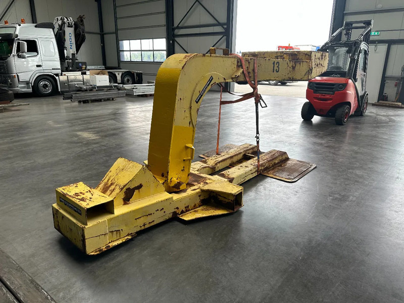 HOUCON GN27 Gooseneck FOR MAFI - Tracteur portuaire: photos 1 HOUCON GN27 Gooseneck FOR MAFI - Tracteur portuaire: photos 1