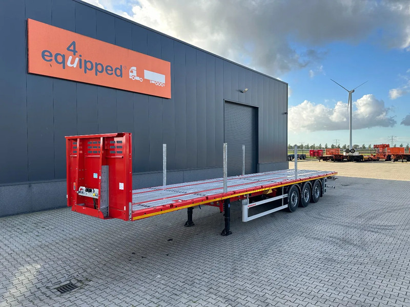 Kässbohrer NEU Heavy-Duty Platform, Heckbündig, Twistlocks (1x 40FT / 2x 20FT), ADR (EX/II, EX/III, FL, AT), Rungtasschen, Scheibebremsen - Semi-remorque porte-conteneur/ Caisse mobile: photos 1 Kässbohrer NEU Heavy-Duty Platform, Heckbündig, Twistlocks (1x 40FT / 2x 20FT), ADR (EX/II, EX/III, FL, AT), Rungtasschen, Scheibebremsen - Semi-remorque porte-conteneur/ Caisse mobile: photos 1