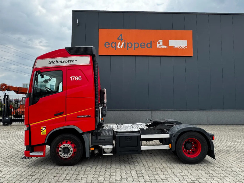 Volvo FH 13.420 Globetrotter, ADR (EX/II, EX/III, FL, AT, OX), EURO-6, 658.723km - Tracteur routier: photos 3 Volvo FH 13.420 Globetrotter, ADR (EX/II, EX/III, FL, AT, OX), EURO-6, 658.723km - Tracteur routier: photos 3