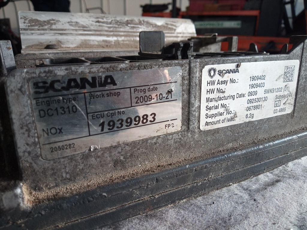 EDC Scania R440 DC1310 1939983 1939983 - Bloc de gestion pour Camion: photos 1 EDC Scania R440 DC1310 1939983 1939983 - Bloc de gestion pour Camion: photos 1